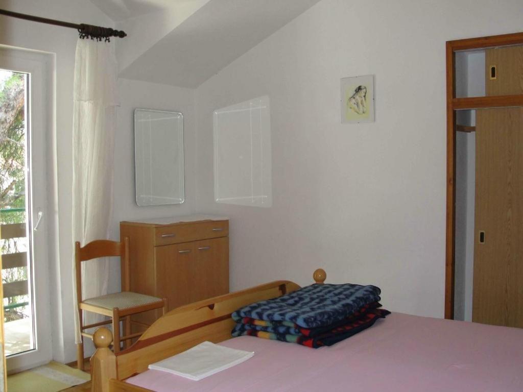 Apartments Pinija Supetar Kültér fotó